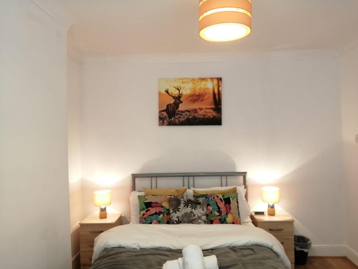 Central Stratford Cozy Double Room Londra Esterno foto