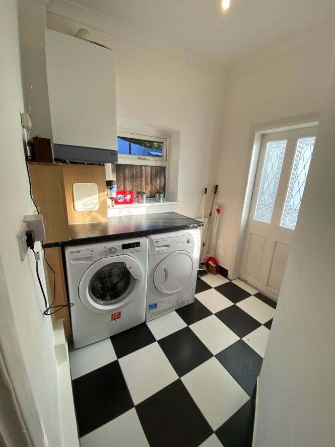 Central Stratford Cozy Double Room Londra Esterno foto