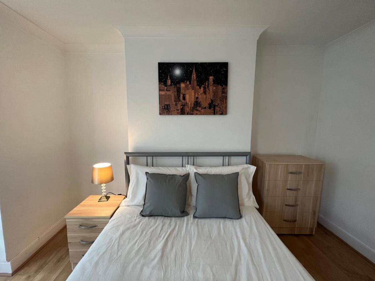 Central Stratford Cozy Double Room Londra Esterno foto