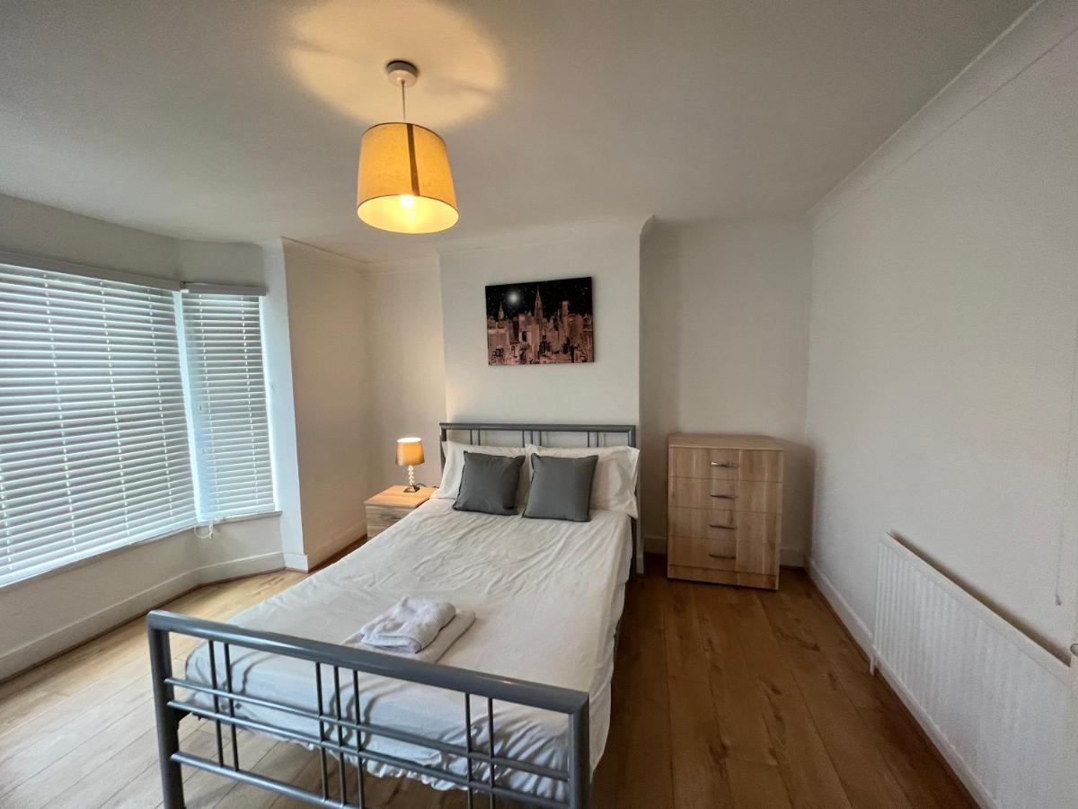 Central Stratford Cozy Double Room Londra Esterno foto