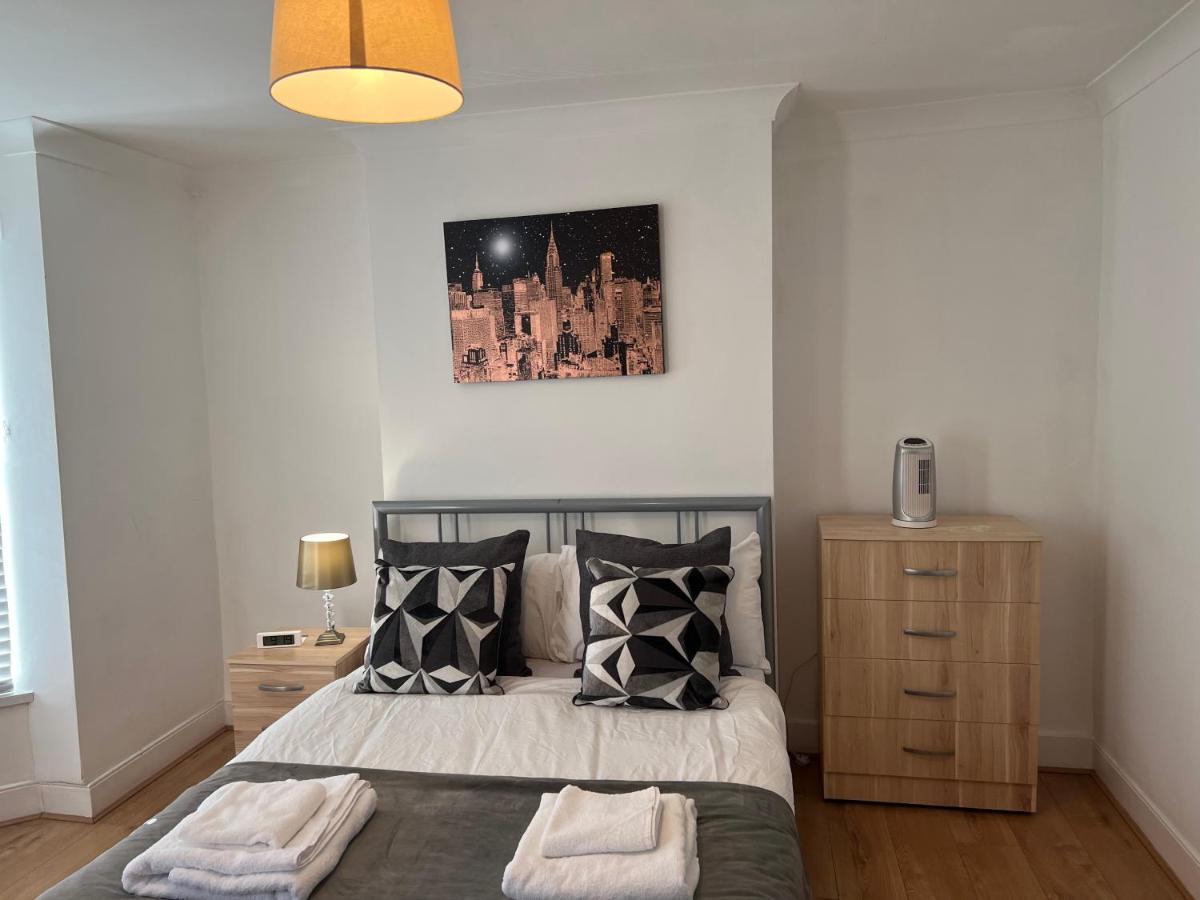 Central Stratford Cozy Double Room Londra Esterno foto