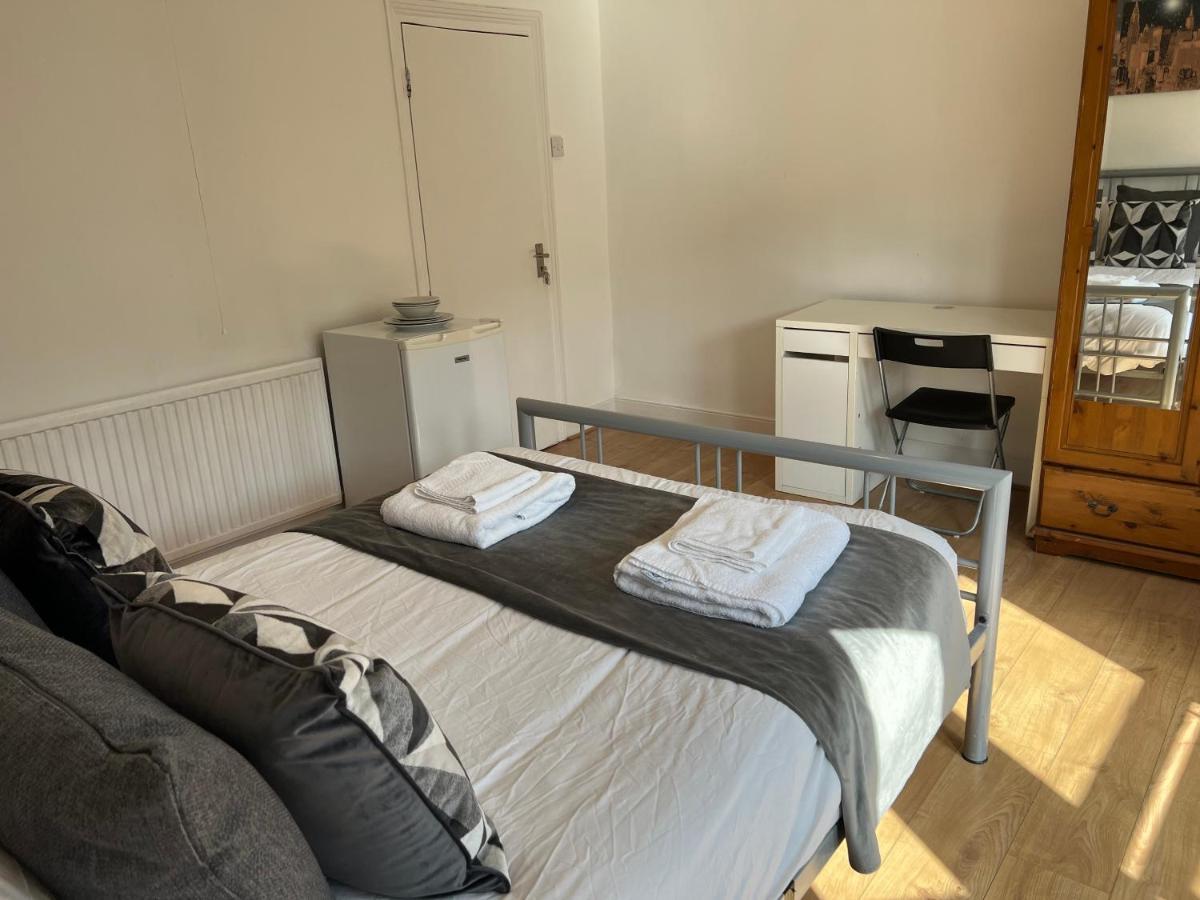 Central Stratford Cozy Double Room Londra Esterno foto