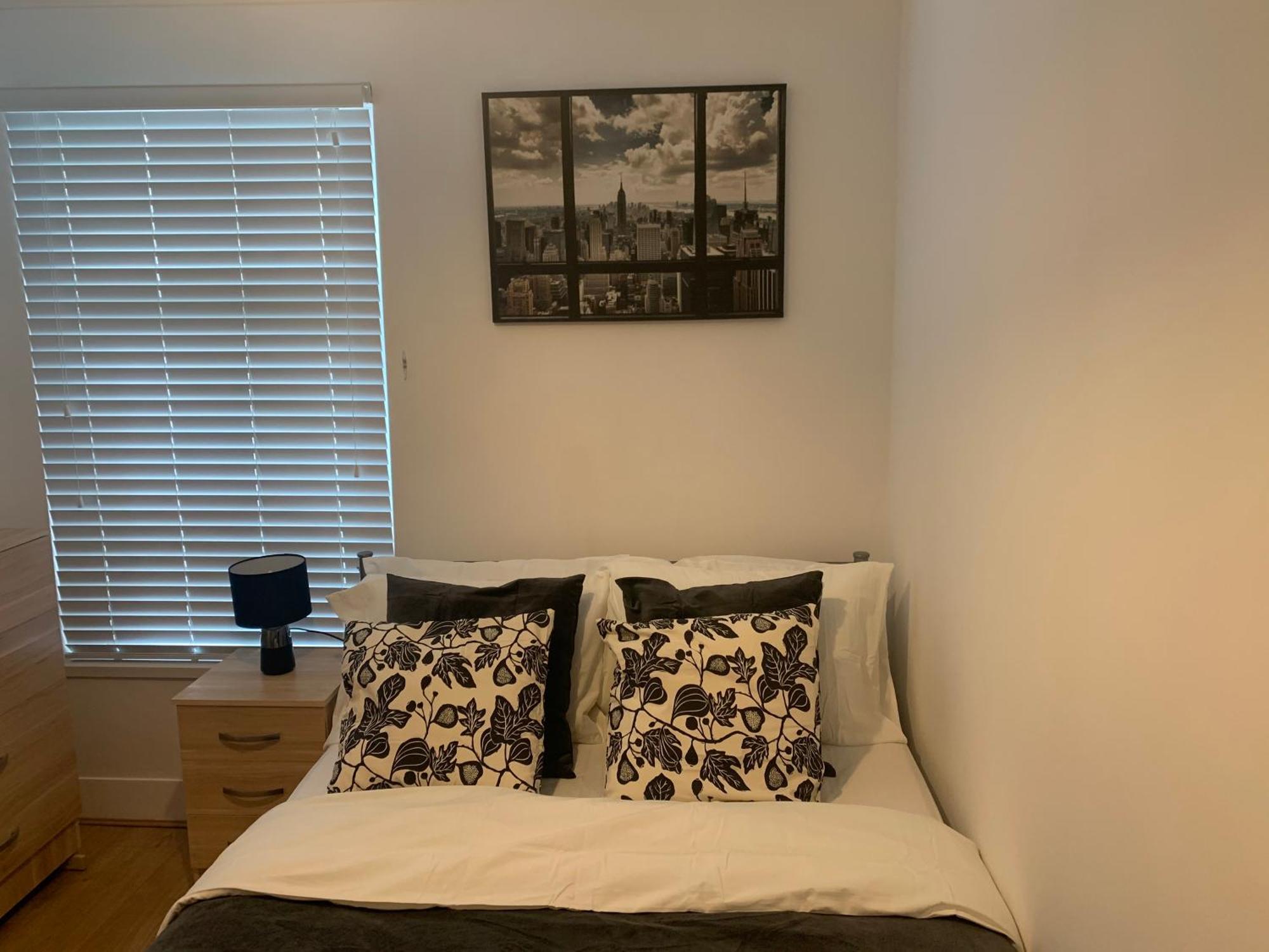 Central Stratford Cozy Double Room Londra Esterno foto